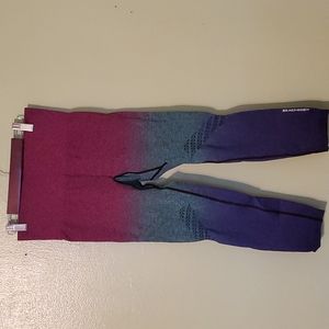 BeachBody - High Waisted Capri Legging - S